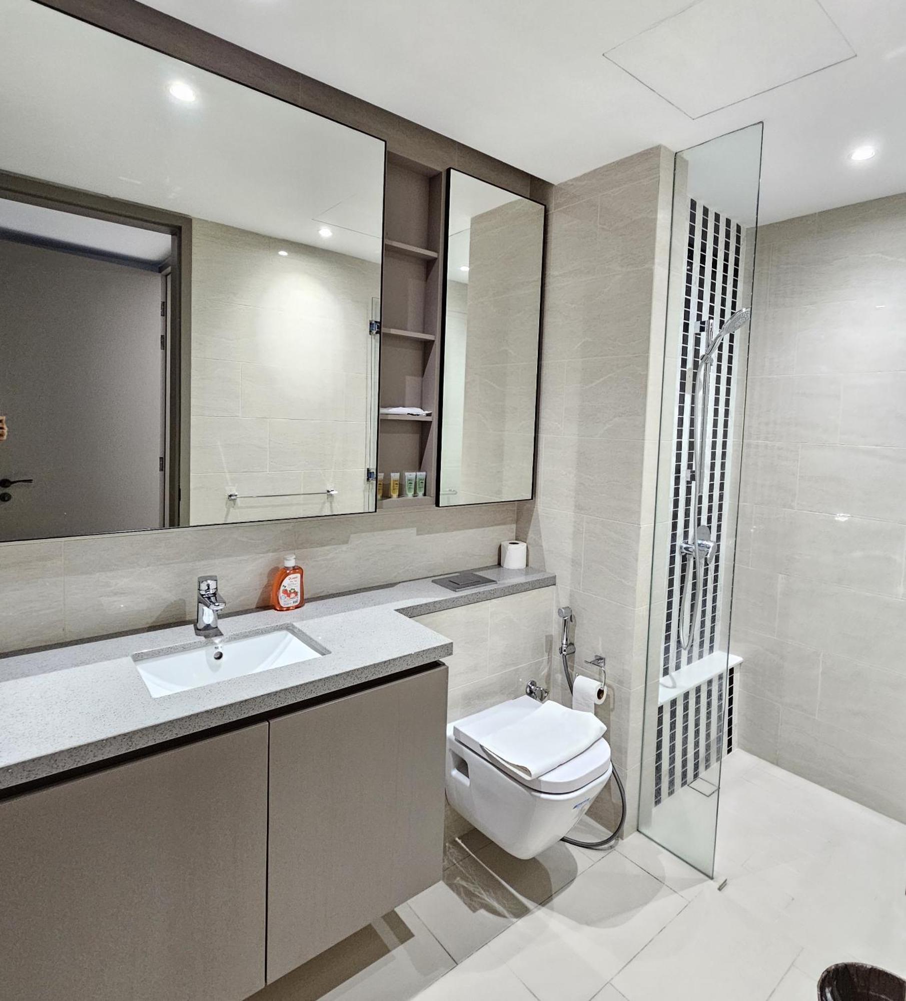 Crystal Suite At Eaton Klcc Kuala Lumpur Room photo